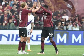 Salernitana-Fiorentina 3-3, tripletta di Dia