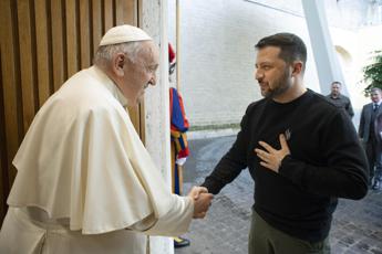 Zelensky a Papa Francesco: “Ucraina vittima, Russia aggressore”