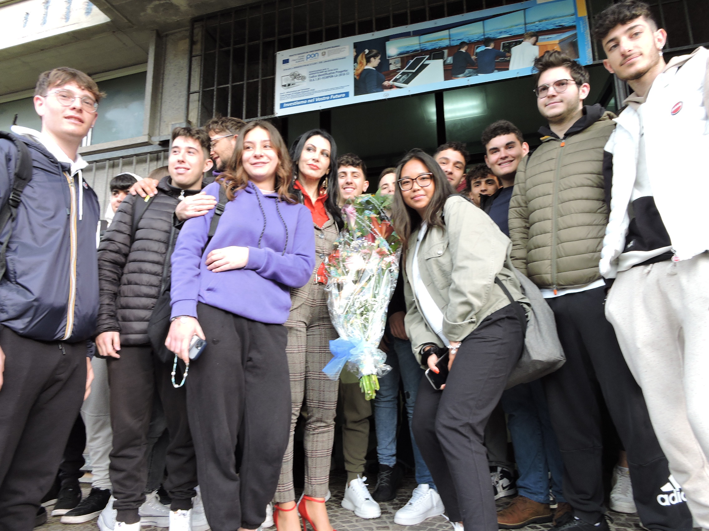 Anzio: riapre, dopo nove mesi di lavori e stop, la sede centrale dell’Istituto Nautico. Grande festa ieri mattina