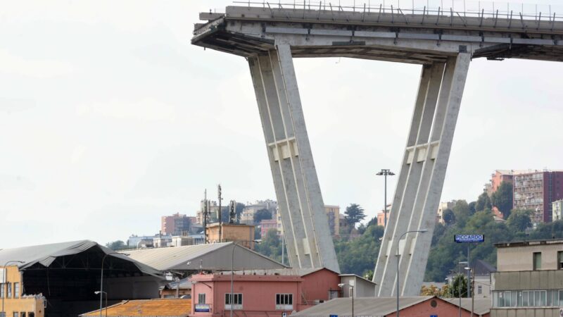 Ponte Morandi, l’ex ad di Edizione in aula: “Seppi nel 2010 che era a rischio crollo”