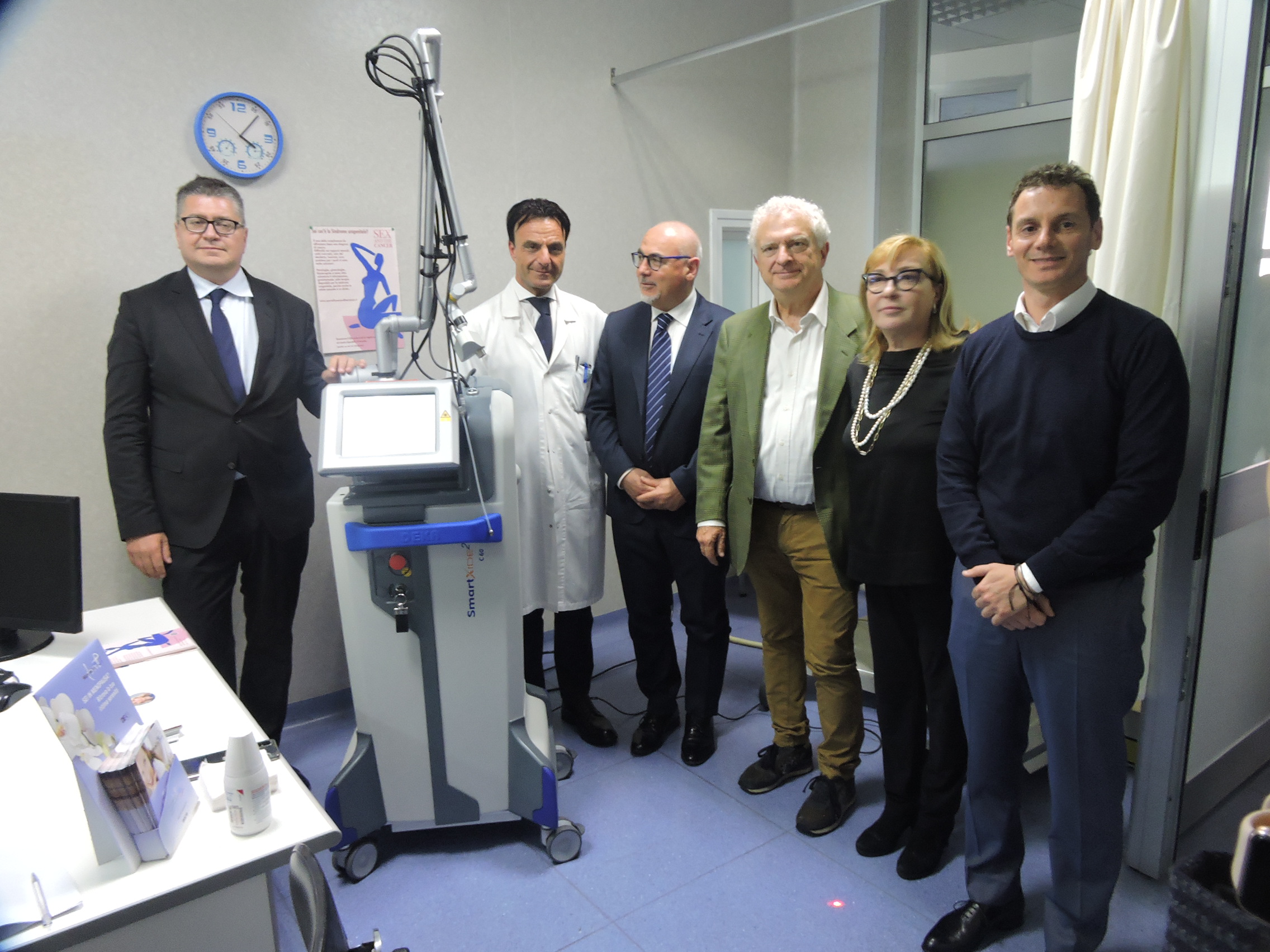 Aprilia-Albano: Clinica Città di Aprilia-Ospedale Regina Apostolorum, operativa la terapia laser gratuita per le pazienti oncologiche