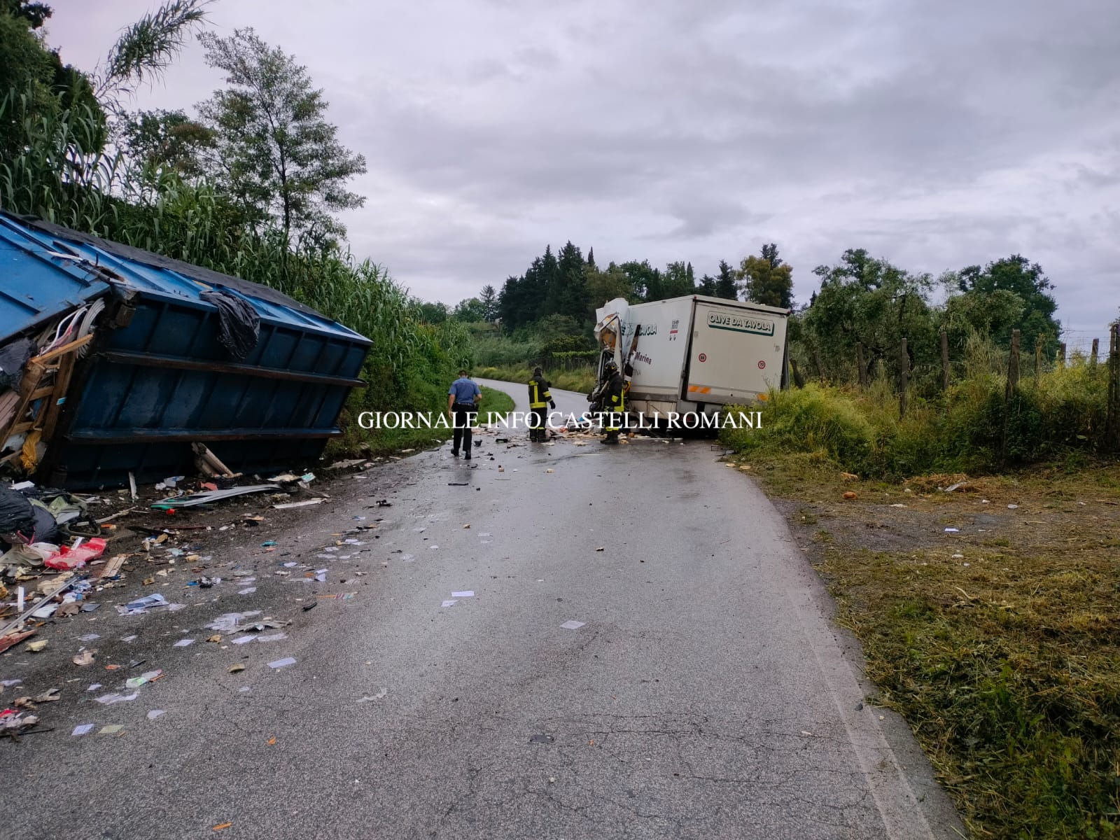 Lariano incidente tra camion e furgone: un morto e quattro feriti