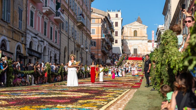 Genzano, spettacolo del Corteo Storico