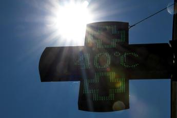 Oggi il giorno più caldo: a Roma meteo da bollino rosso, a Milano allerta arancione