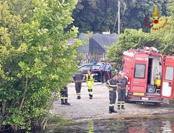 Roma, ritrovato corpo 19enne scomparso in lago Bracciano