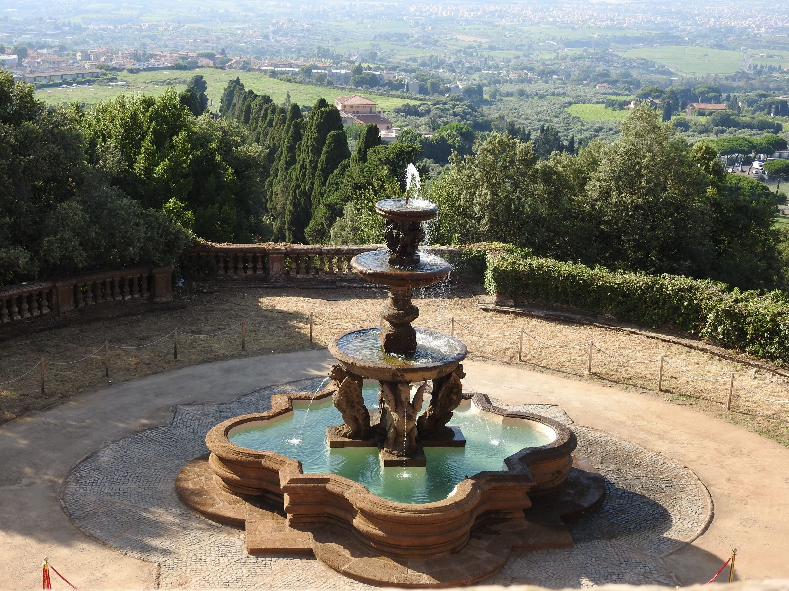 Monte Porzio Catone, inaugurata la Fontana dei draghi a Villa Mondragone