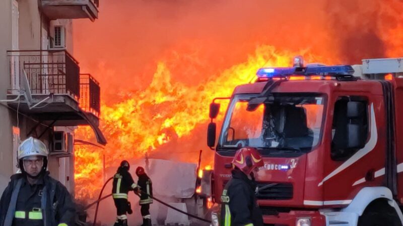 Ciampino, roghi, quali rischi ci sono per la salute dei cittadini: intervista al chimico Aldo Garofolo ESCLUSIVA