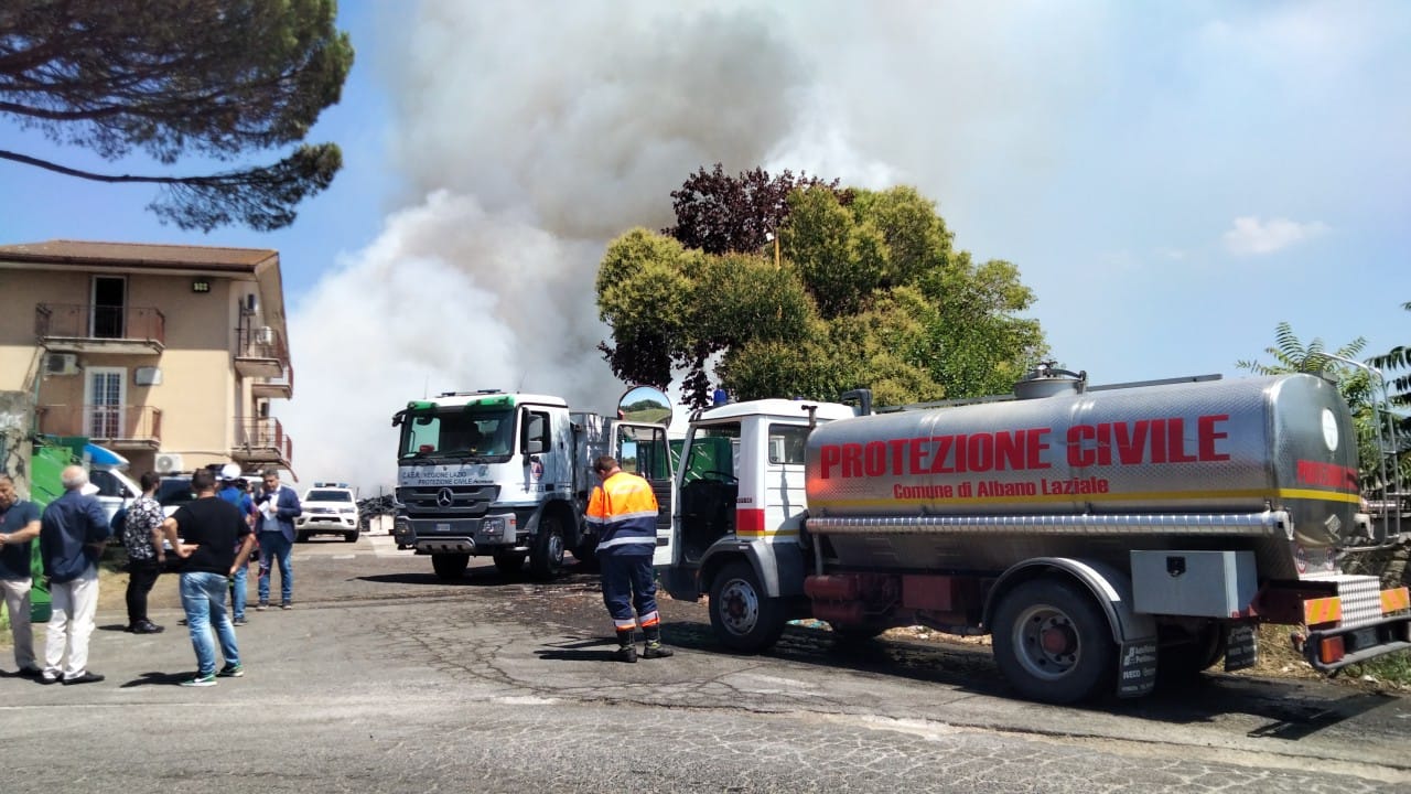 Incendio Ciampino: Protezione Civile Lazio a supporto dei Vigili Del Fuoco