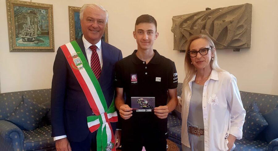 Marino, il campione marinese di motociclismo Leonardo Zanni ricevuto a Palazzo Colonna