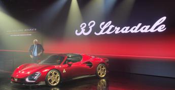 Alfa Romeo, torna la 33 Stradale, fuoriserie con un dna fra passato e futuro