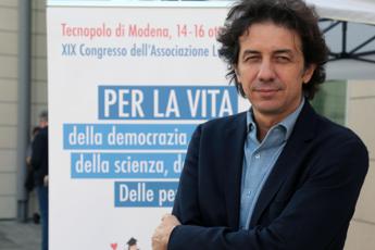 Marco Cappato colpito da ischemia cerebrale: “Sta meglio, sarà operato”