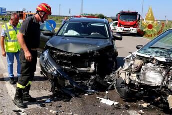 Rovigo, scontro tra Suv e minicar a Canda: morto 66enne