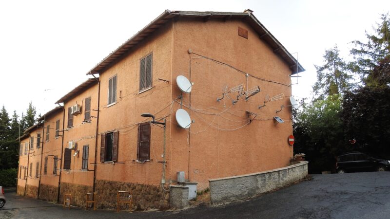 Frascati, incontro e dibattito pubblico delle forze di opposizione del centro destra nel quartiere di Villa Muti