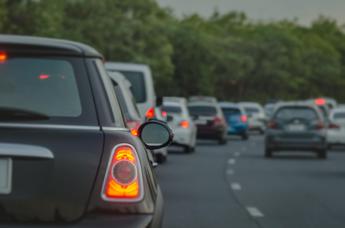 Esodo di Natale, 6,5 milioni di persone in viaggio su strade e autostrade