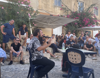 Lampedusa, capo protesta: “No a un centro rimpatrio migranti”