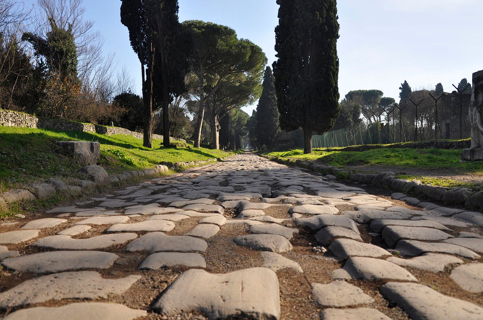 Ariccia, un intero weekend sull’Appia Antica con l’archeologa e guida Aigae Maria Cristina Vincenti