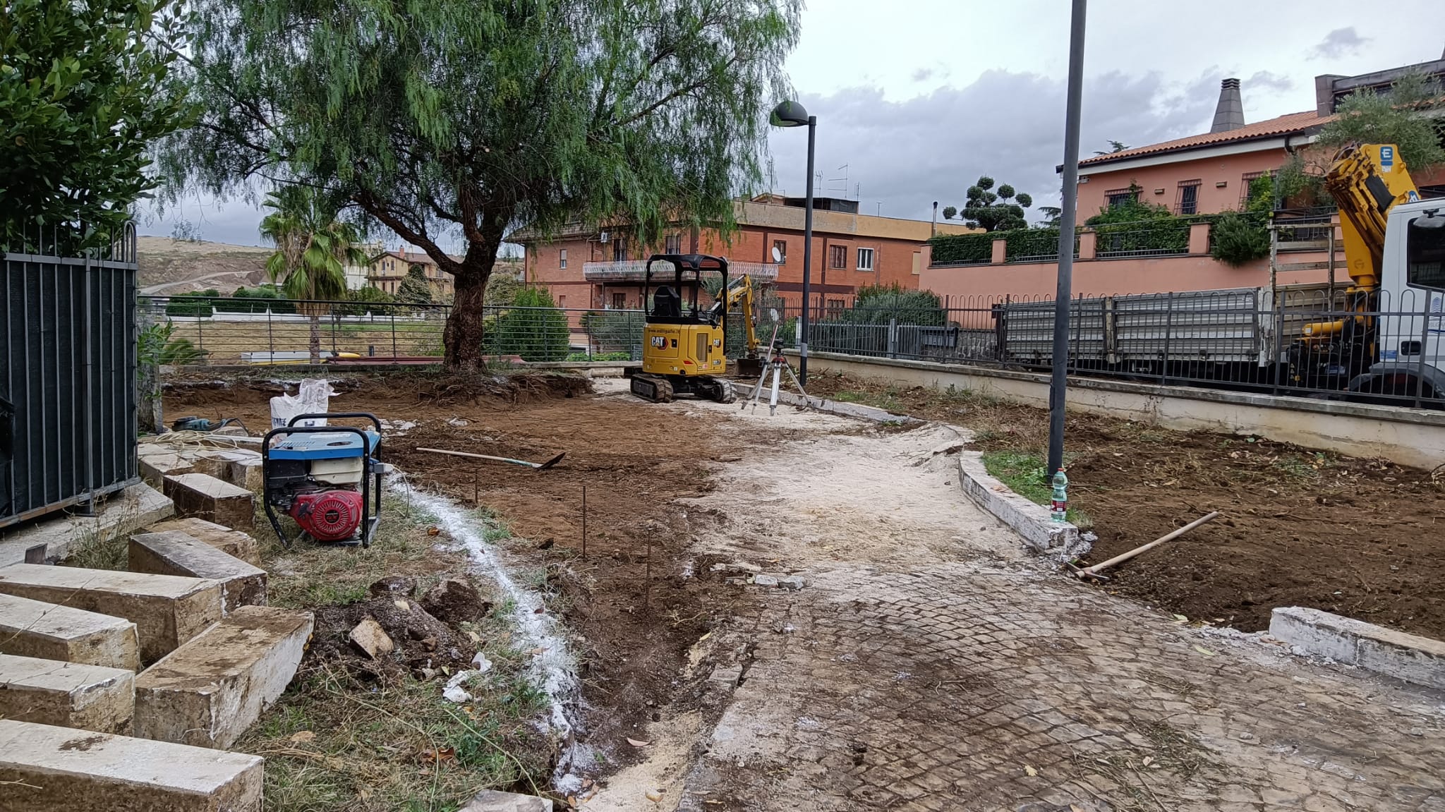 Monte Compatri, iniziati i lavori di riqualificazione di piazza San Lorenzo Martire a Laghetto