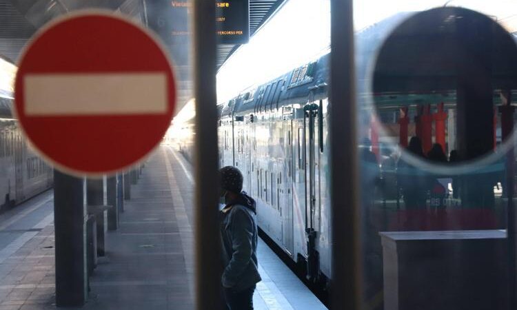 Ferrovie: persona investita a Campoleone, rallentamenti su Napoli-Roma e Nettuno-Roma