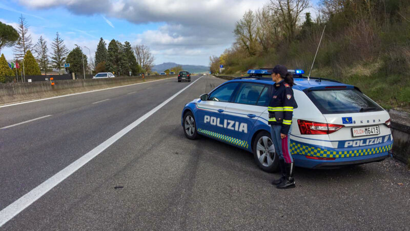 Roma, Polizia Stradale: attività di prevenzione e contestuale educazione alla guida sicura