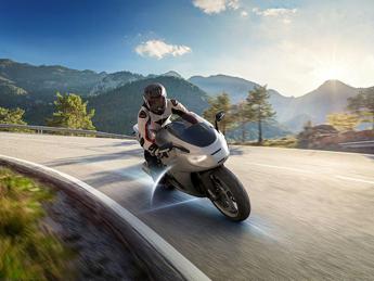 Bosch Motorcycle Stability Control: massima sicurezza per i motociclisti