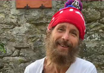 Jovanotti: “Non cammino ancora senza stampelle, che casino ho combinato!”