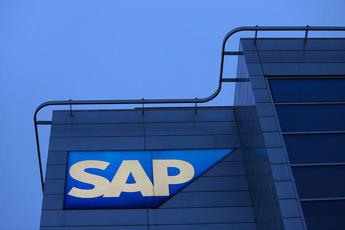 SAP punta sull’intelligenza artificiale e annuncia un taglio di 8.000 posti di lavoro