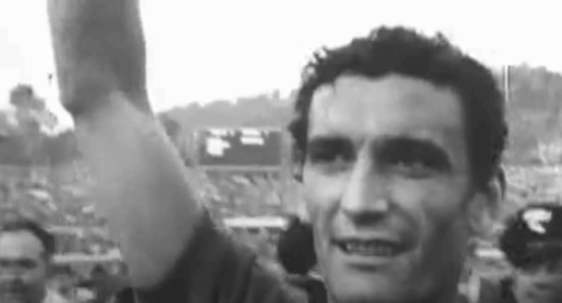 Morto Gigi Riva, addio al campione simbolo del calcio italiano