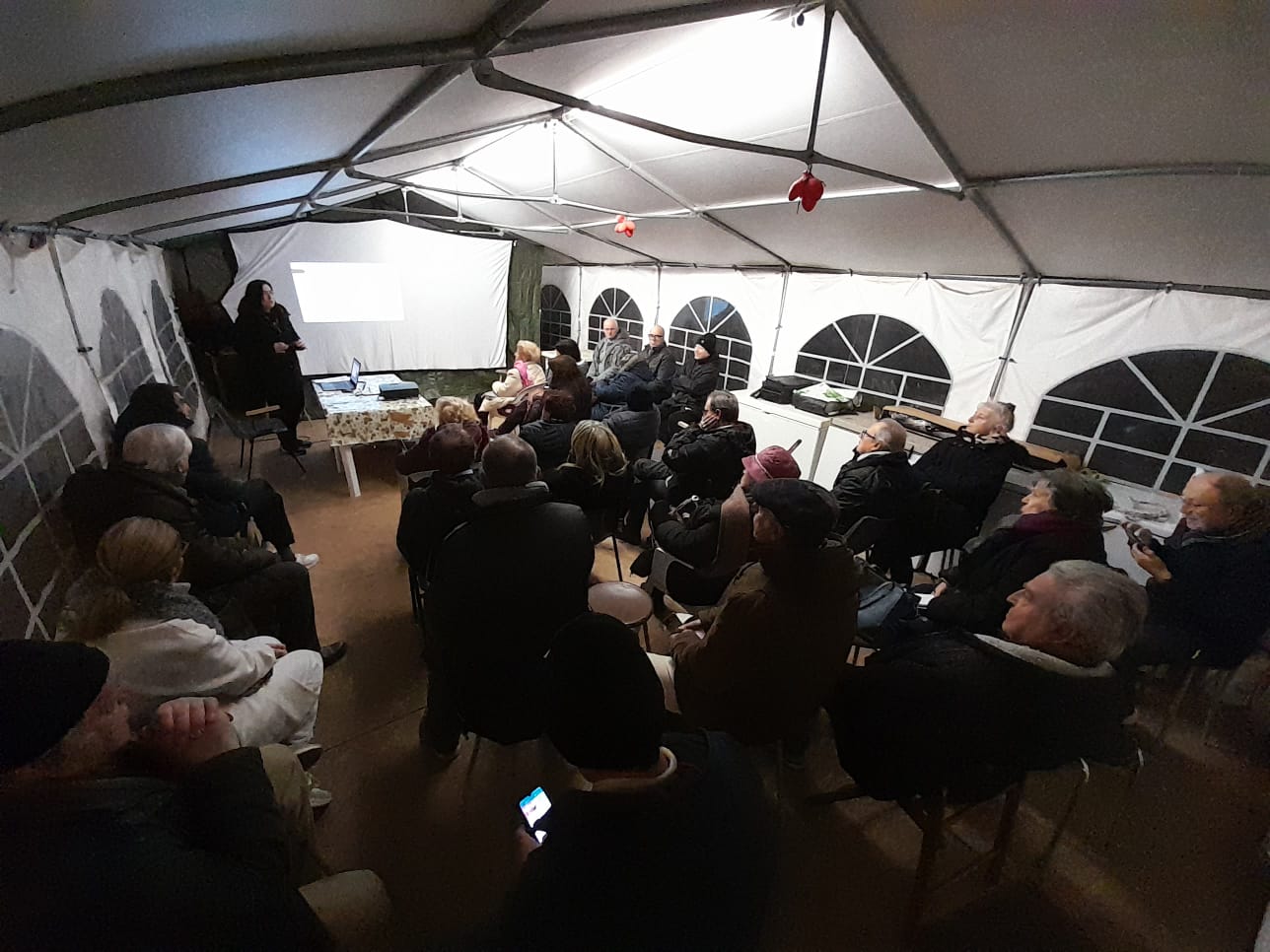 Frattocchie, tanta partecipazione all’evento al Centro Anziani