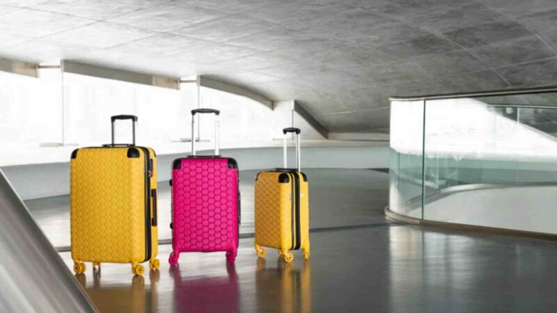 Viaggiare in sicurezza: come scegliere il trolley ideale