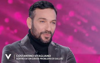 Costantino Vitagliano e la malattia: “Sto meglio, serve pazienza”