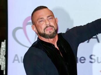 E’ morto a 44 anni Robin Windsor, star di ‘Ballando con le stelle’ versione inglese