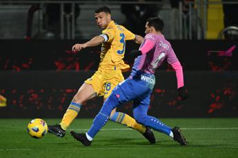 Frosinone-Milan 2-3, successo dei rossoneri in rimonta grazie a Jovic