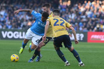 Napoli-Genoa 1-1, gol di Frendrup e Ngonge