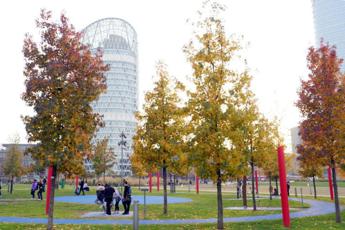 Smog fuori controllo, ma l’Onu premia Biblioteca degli Alberi Milano per la sostenibilità