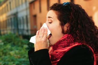 Influenza, quasi 13 milioni di casi in Italia: 330mila in una settimana