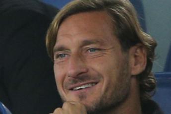 Roma, Totti: “Non mi aspettavo che De Rossi facesse così bene da subito”