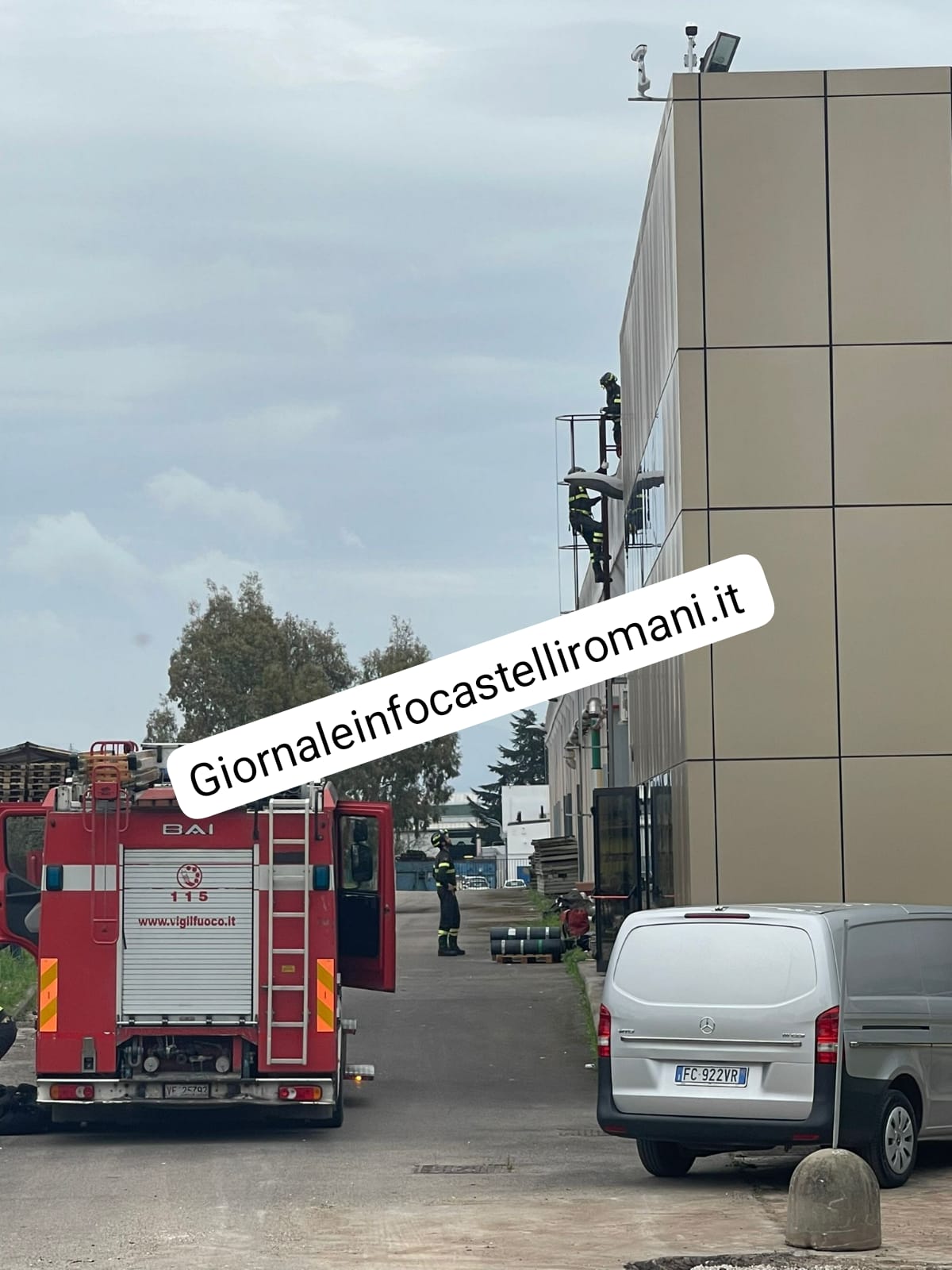 Aprilia, incidente sul lavoro muore cinese sessantenne