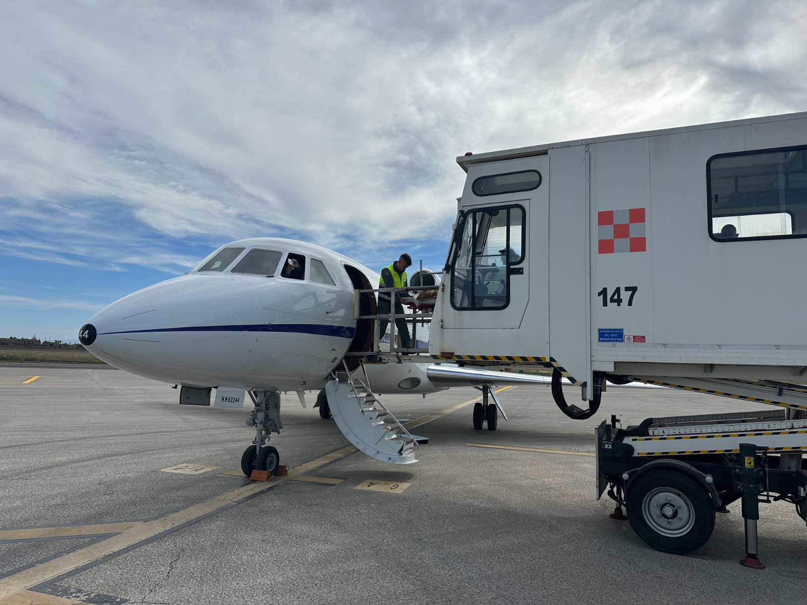 Neonata trasportata da Cagliari a Ciampino con volo sanitario urgente