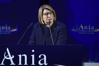 Assicurazioni, Farina (Ania): “IA può avere ruolo chiave anche nel nostro settore”