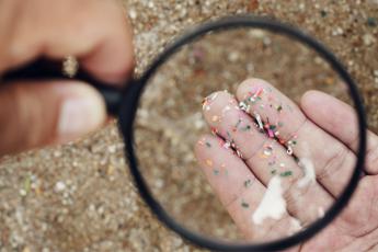 L’invasione delle microplastiche: trovate in 100% campioni sperma e di 8 tipi diversi