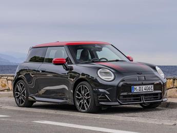 Nuova MINI Aceman: una new entry