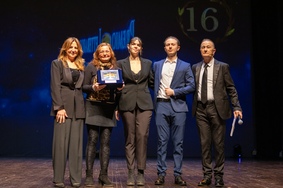 Lanuvio, la giornalista scrittrice Daniela Campoli, premiata con il Premio Letterario ” Città di Cattolica”