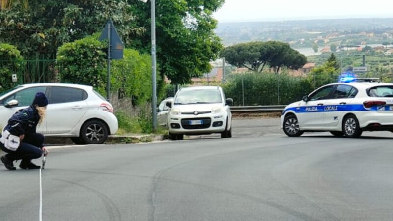 Lanuvio – Incidente su via Gramsci: la Polizia Locale interviene a tutela della sicurezza cittadina