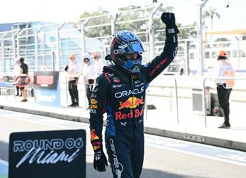 Gp Miami, Verstappen in pole position con Red Bull davanti alle Ferrari