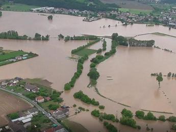 Maltempo, oggi tregua meteo ma ancora allerta rossa in Veneto