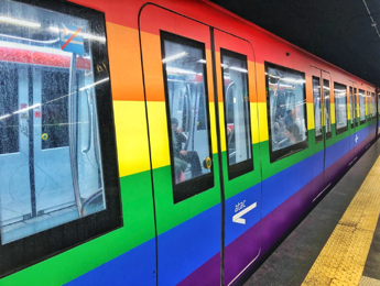 Gay Pride Roma. Pro Vita Famiglia: Metro arcobaleno operazione ideologica, Gualtieri chiarisca il costo per i cittadini