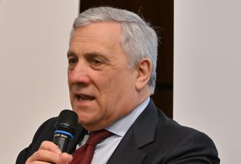 Tajani: “Abbiamo scoperto 5 Hezbollah con passaporto italiano”