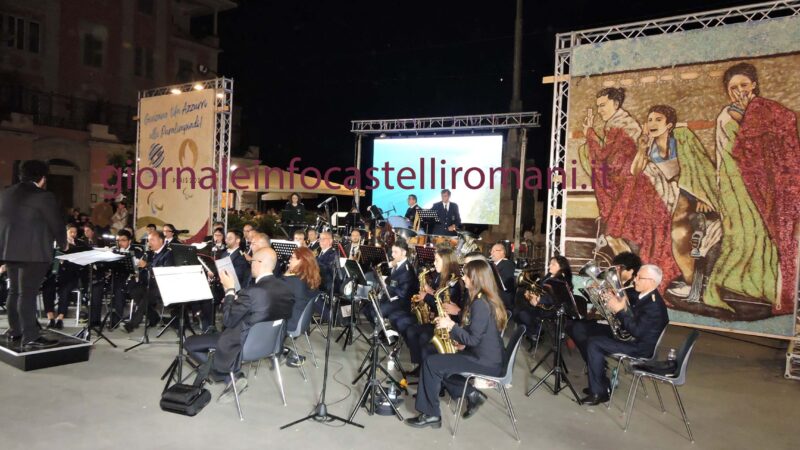 Genzano, grandi emozioni, musica di alto livello ieri sera in piazza Frasconi, con il concerto della Banda Musicale genzanese