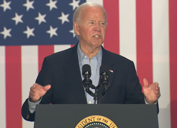 Biden: “Non mi ritiro, batterò Trump di nuovo”