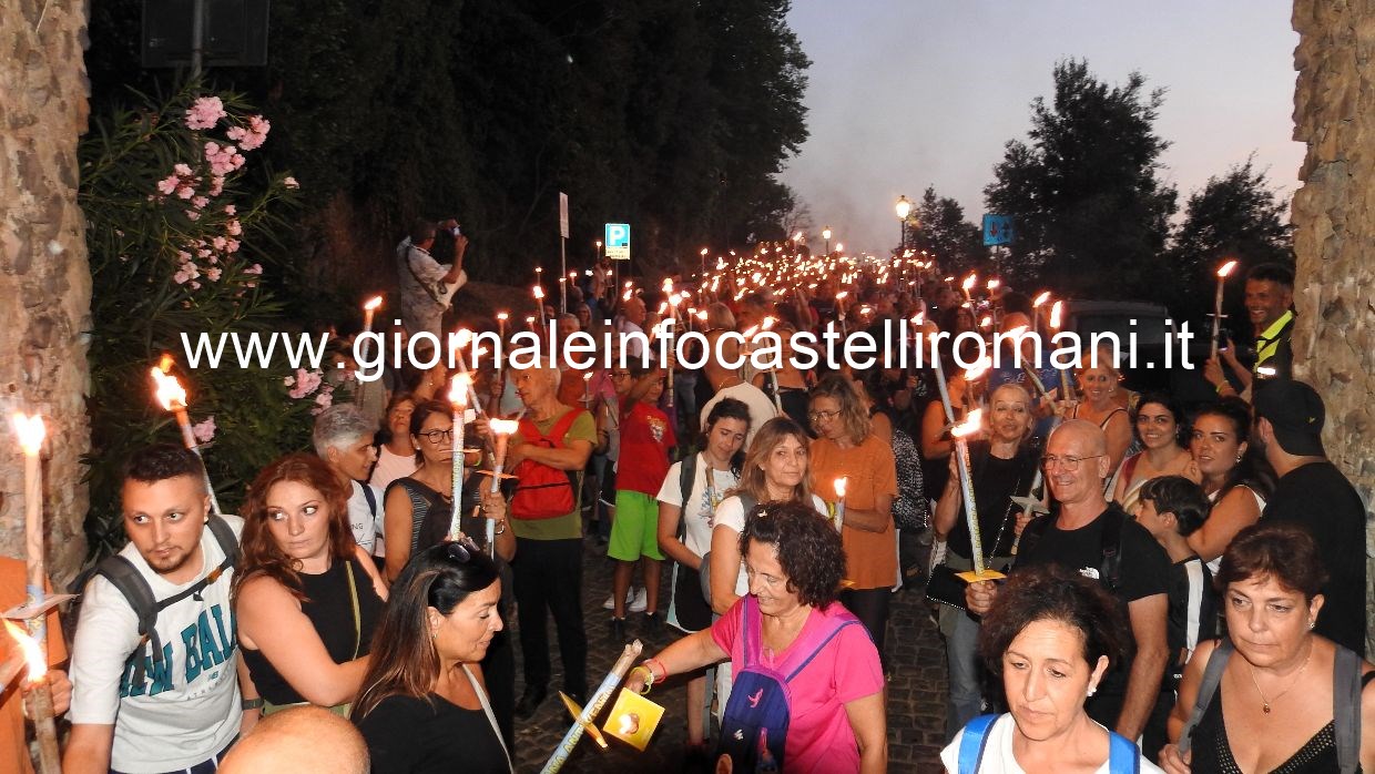 Genzano-Nemi, oltre mille partecipanti da tutti i Castelli Romani alla Magica Fiaccolata 2024. Una serata fantastica per gli organizzatori e partecipanti